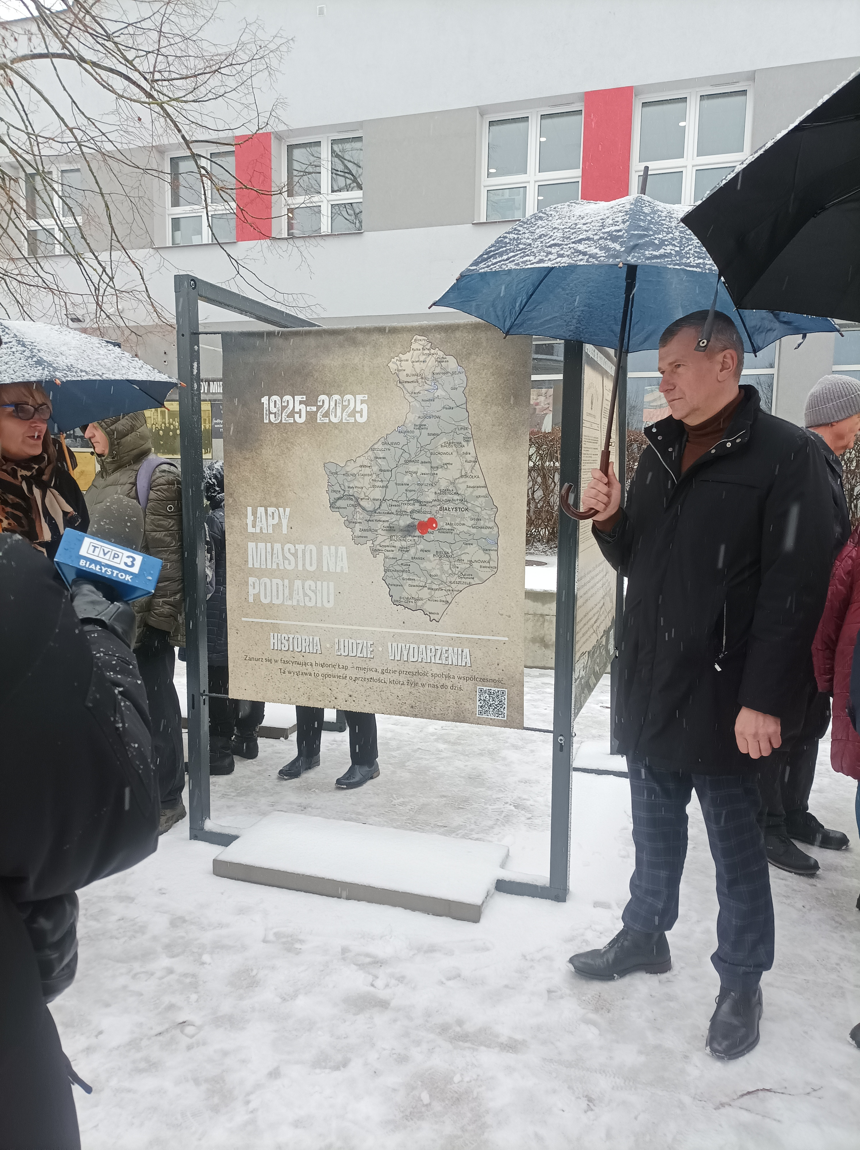 Otwarcie wystawy plenerowej pt. „ŁAPY MIASTO NA PODLASIU”